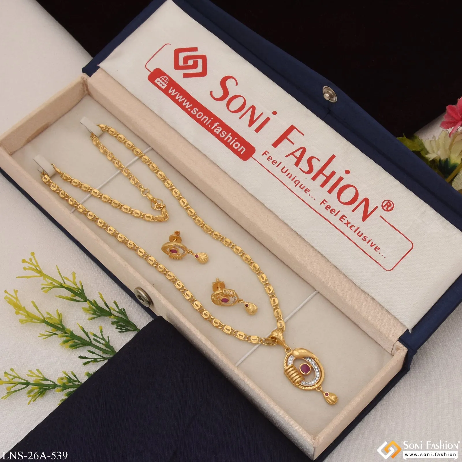 1 Gram Gold Plated Eye-Catching Design Necklace Set for Ladies - Style A539