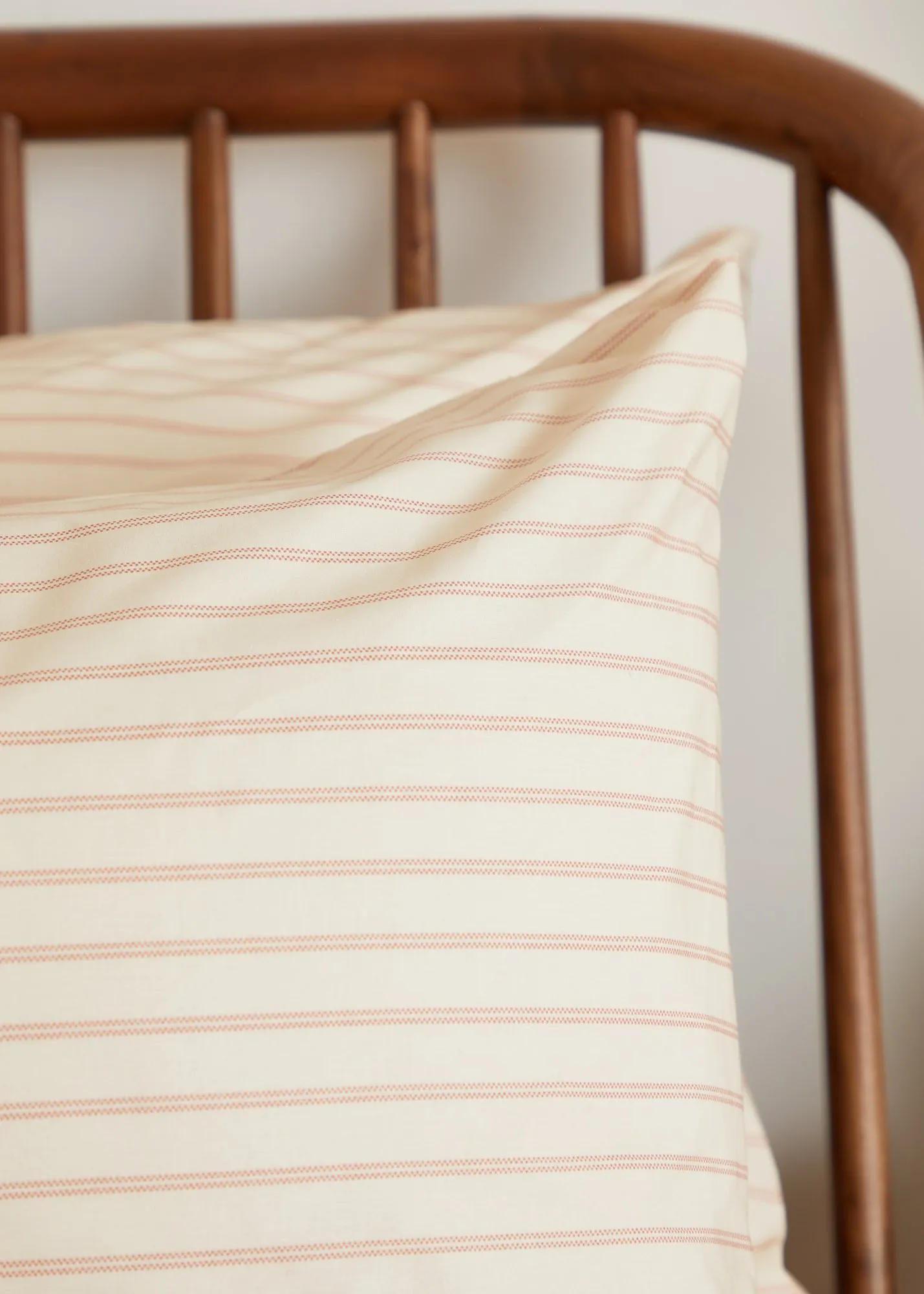 Foxford Romantic Stripe Pillowcase Set