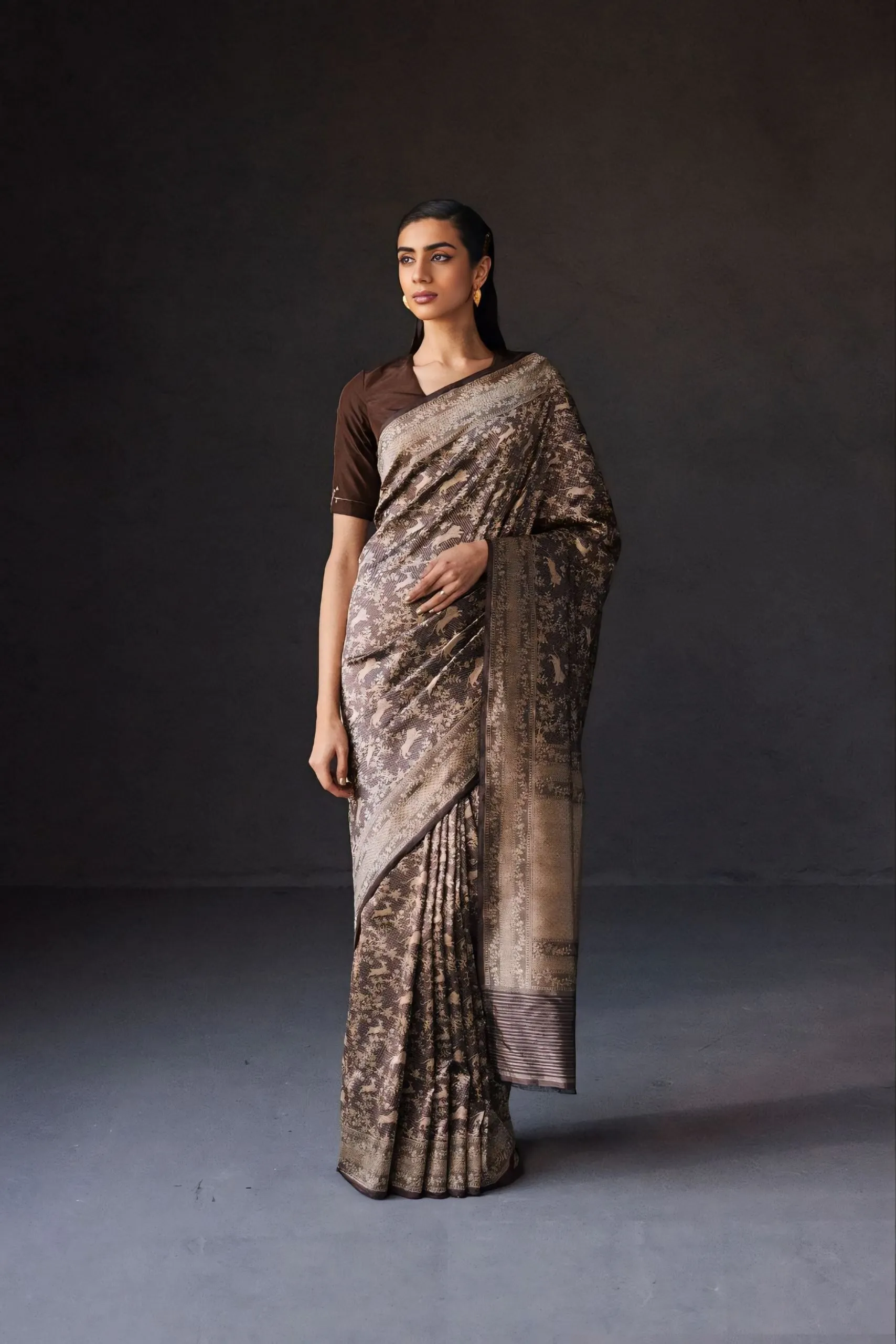 SAREE AMAZINGELEBRATES BEAUTY AND DIVERSITY BY WILDLIFE