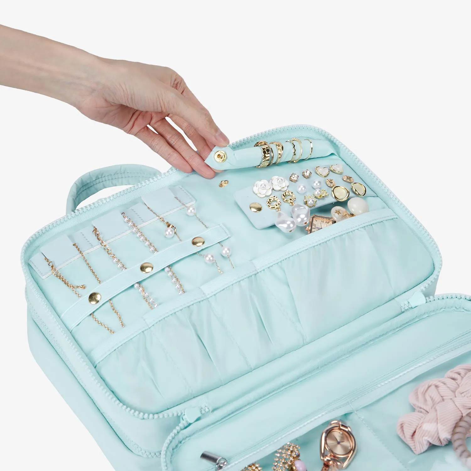 SpaceSaver Puffy Multi-Functional Toiletry Bag