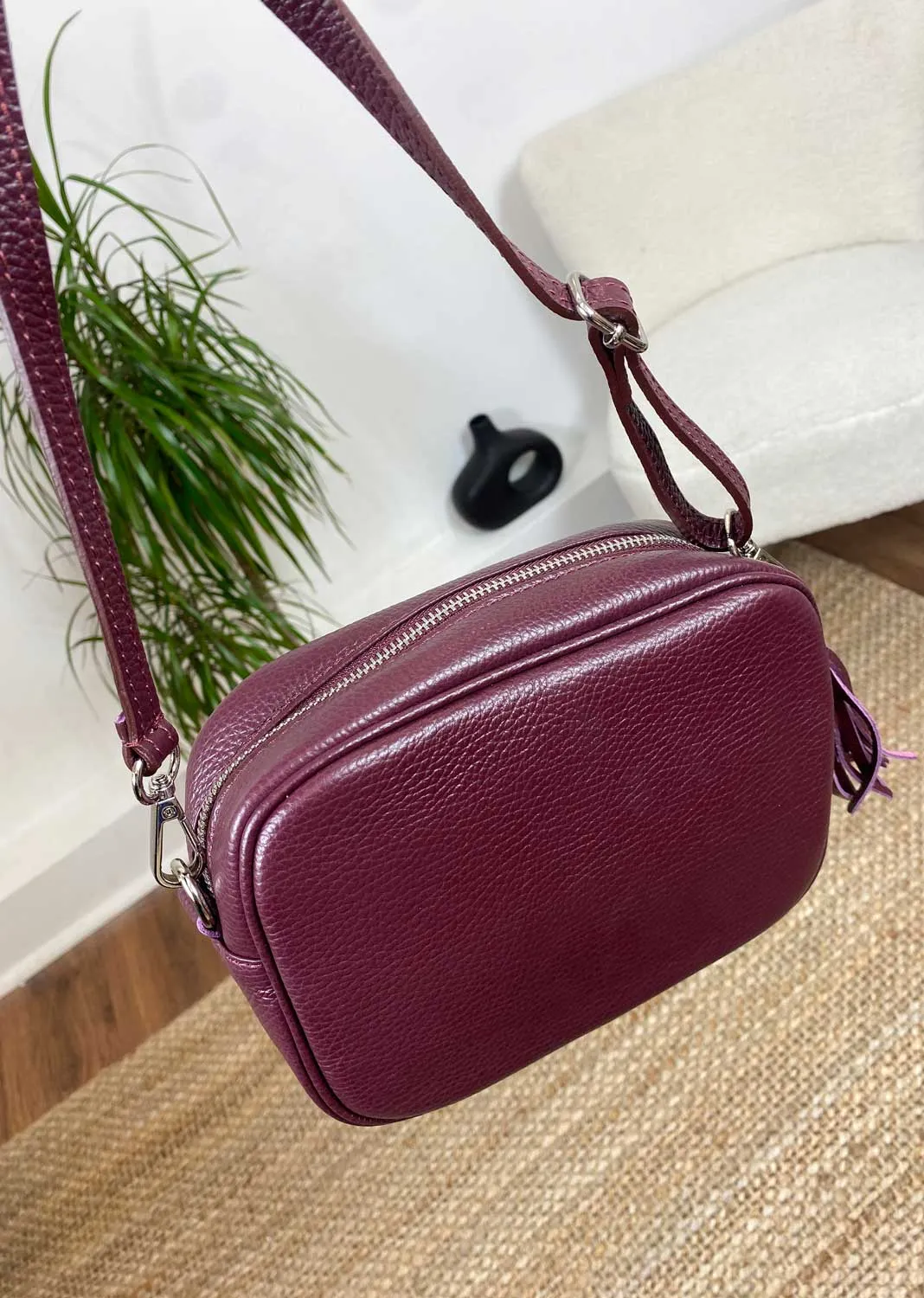 The Global Leather Bag - Burgundy