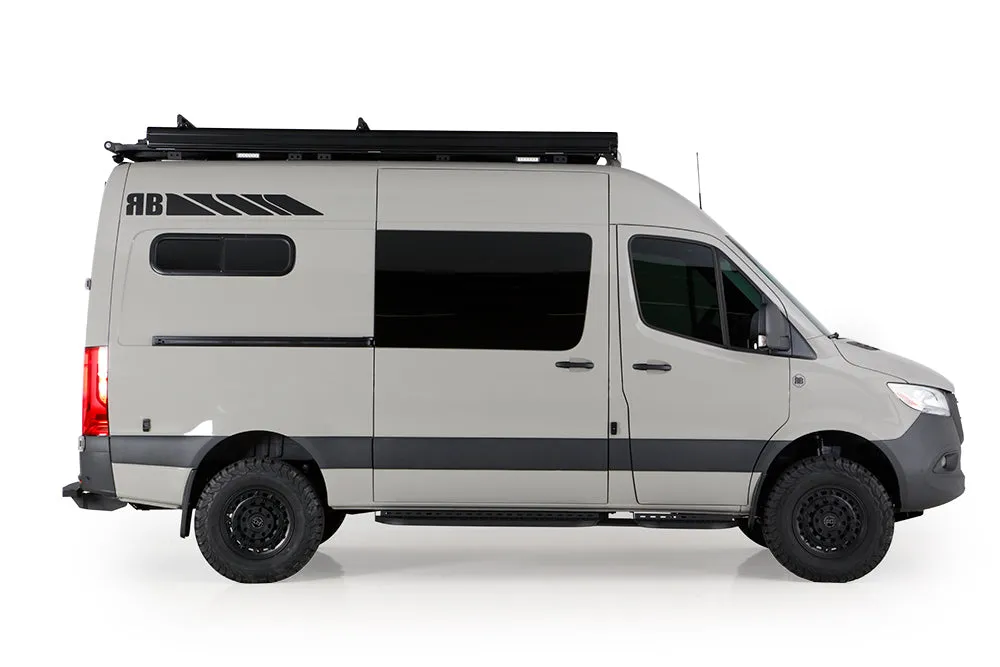 Touring Van LK - 144 4x4